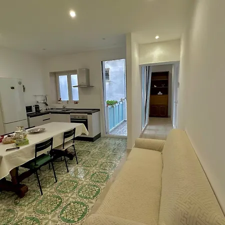 公寓 La Casa Di Nonna Celeste 布林迪西